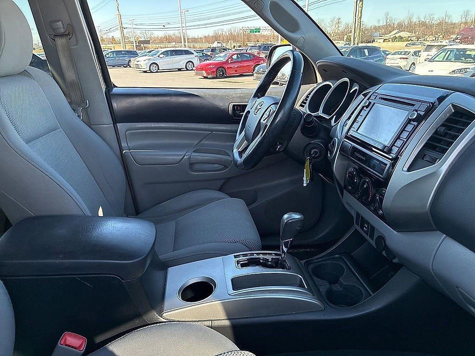 2015 Toyota Tacoma 4WD Double Cab Long Bed V6 Automatic (Natl)