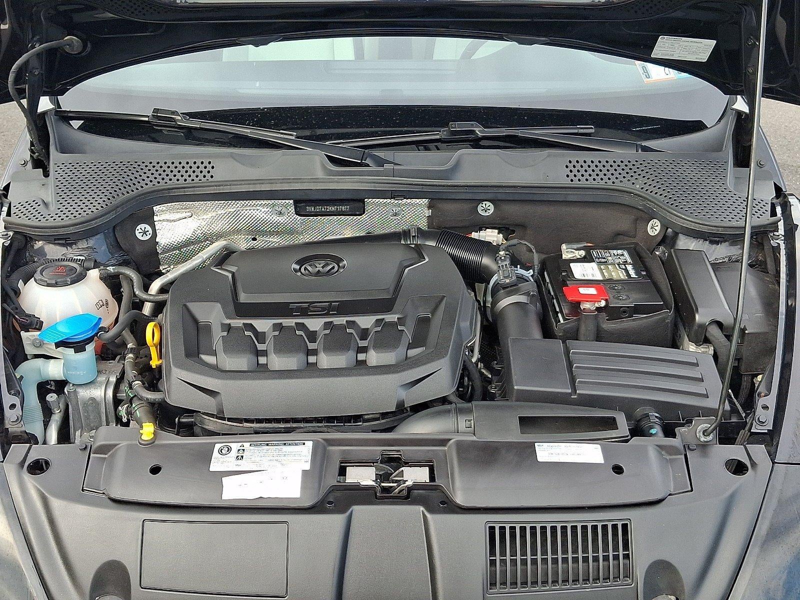 2019 Volkswagen Beetle SE Auto