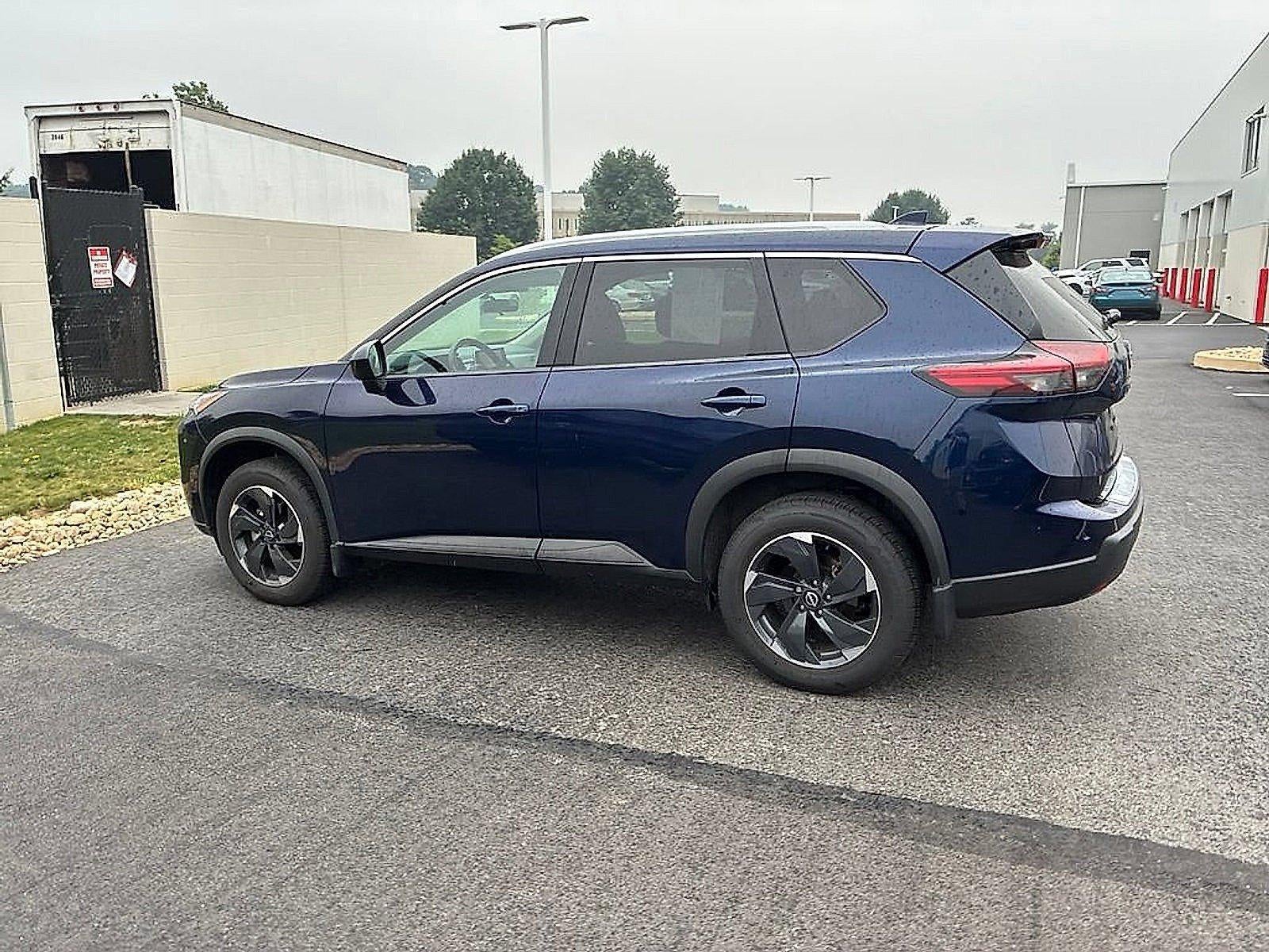 2024 Nissan Rogue AWD SV