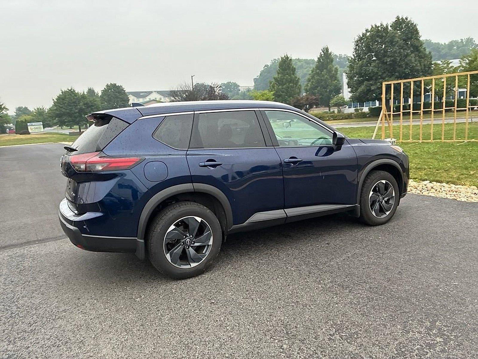 2024 Nissan Rogue AWD SV