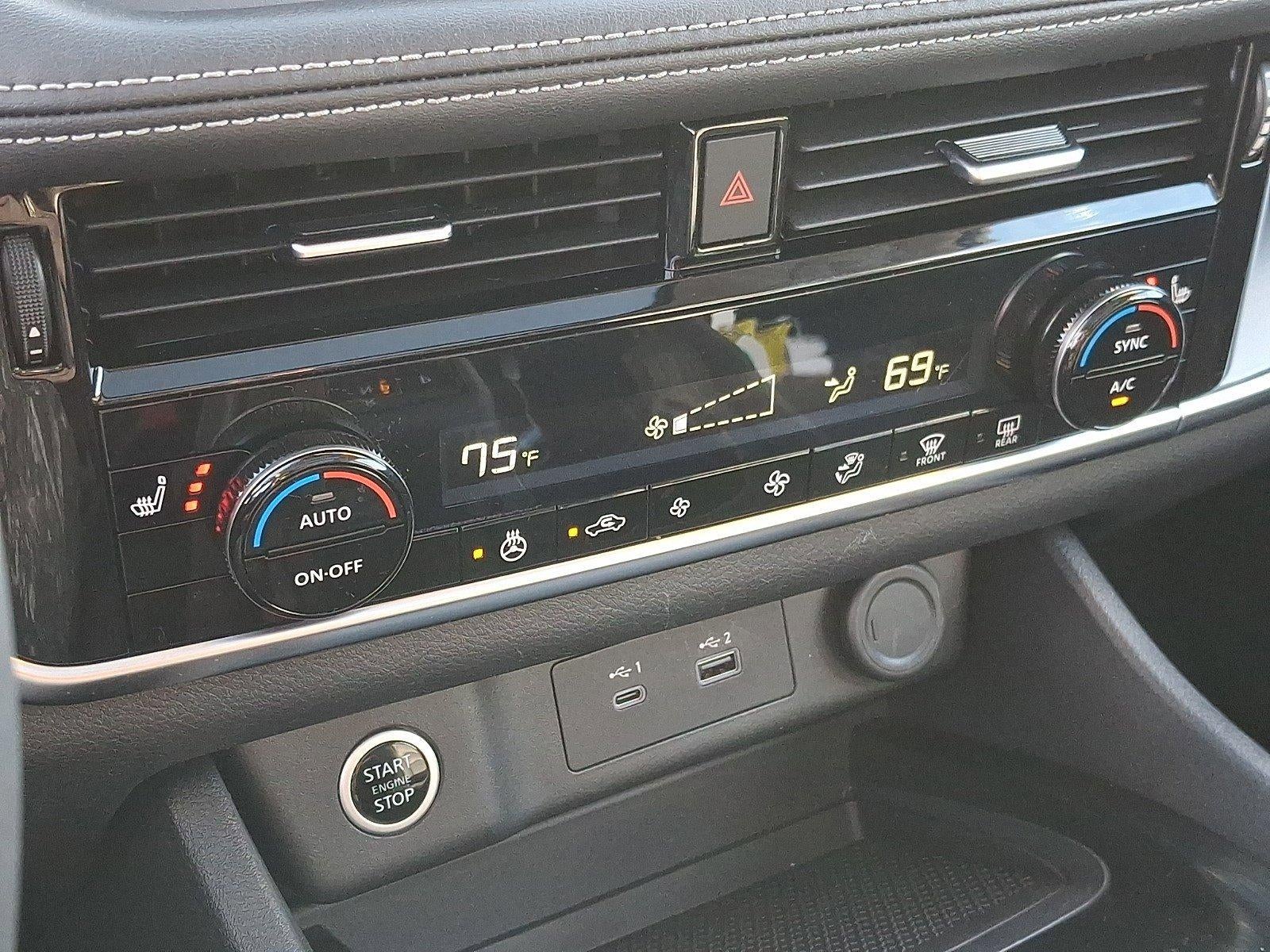 2022 Nissan Rogue AWD SV