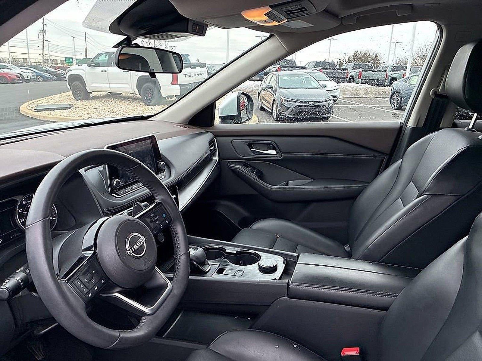 2022 Nissan Rogue AWD SV