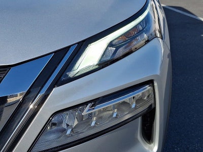 2022 Nissan Rogue AWD SV