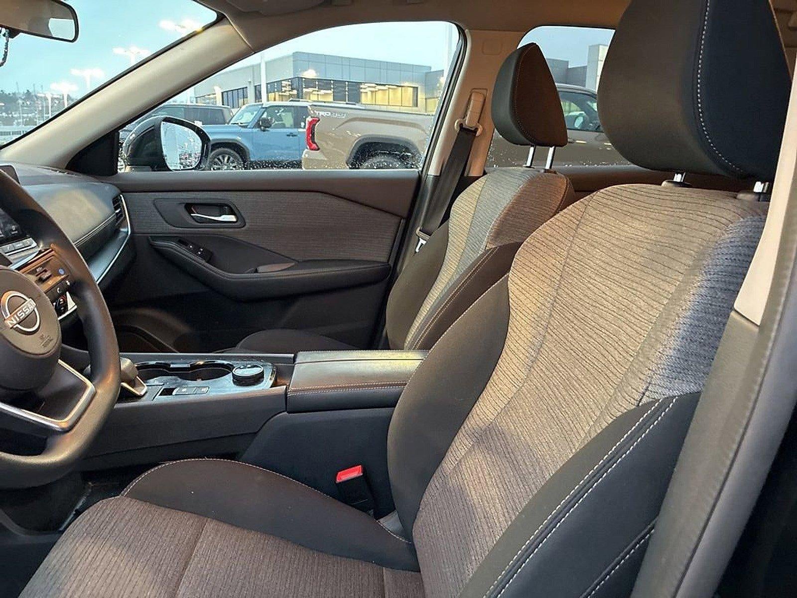 2023 Nissan Rogue AWD SV