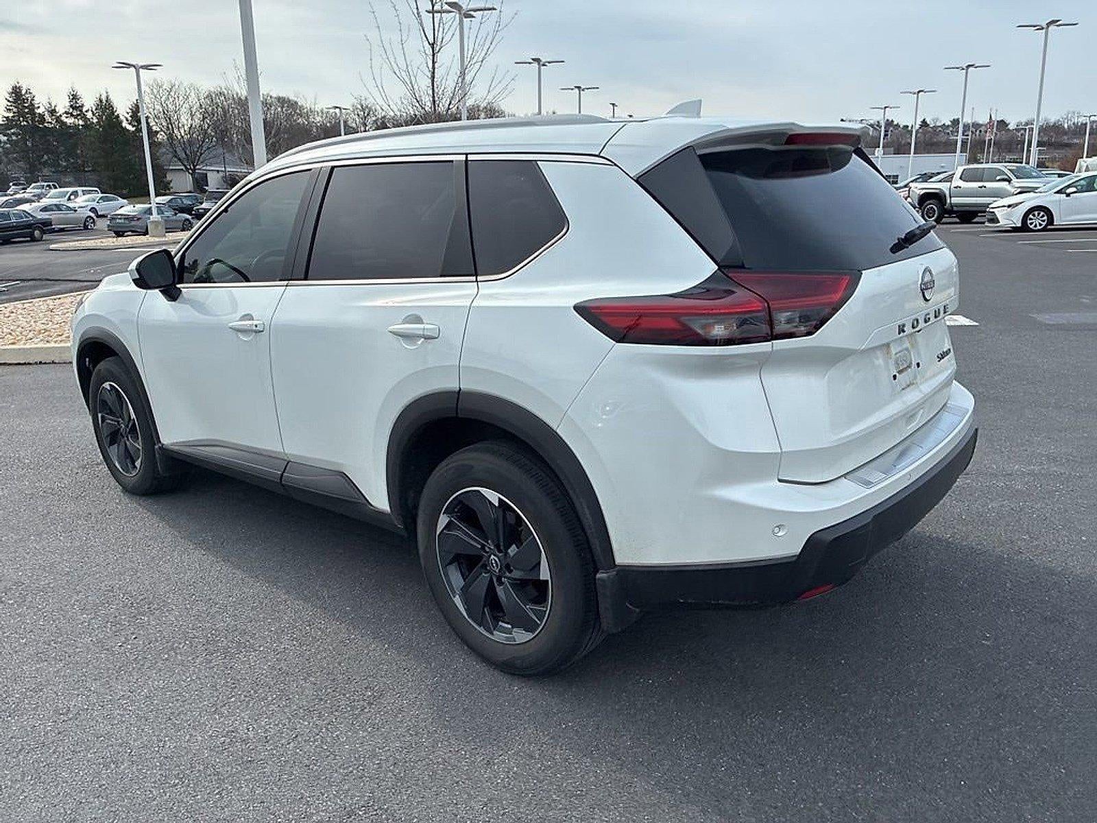 2024 Nissan Rogue AWD SV
