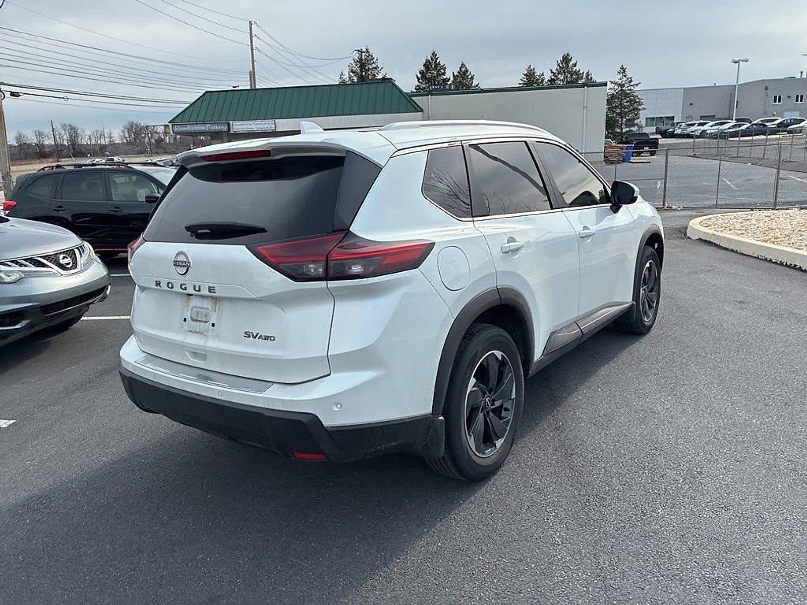 2024 Nissan Rogue AWD SV