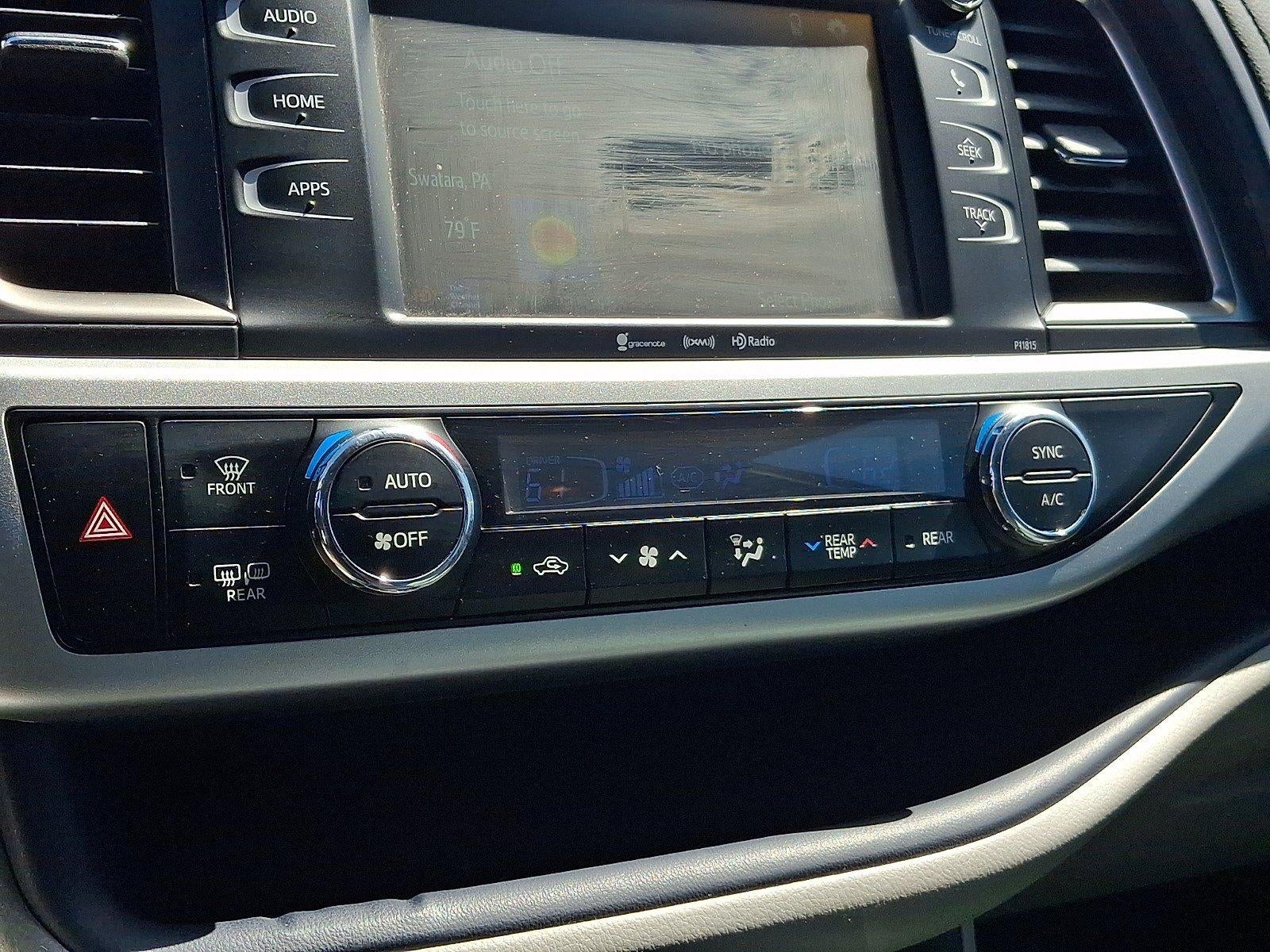 2019 Toyota Highlander LE Plus V6 FWD (SE)