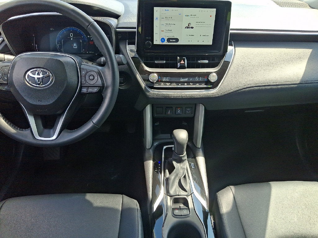 2025 Toyota Corolla Cross XLE
