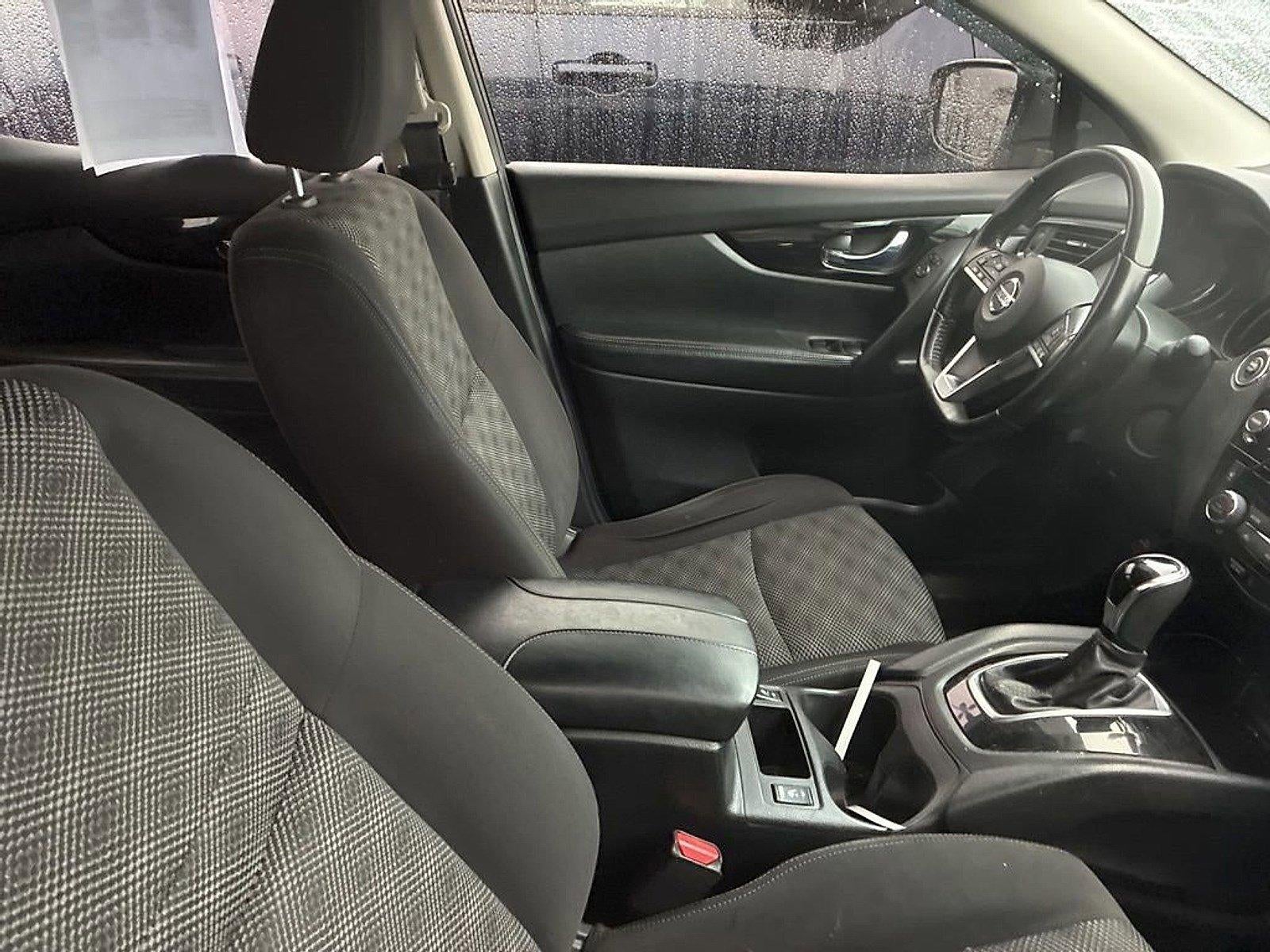 2017 Nissan Rogue Sport AWD SV