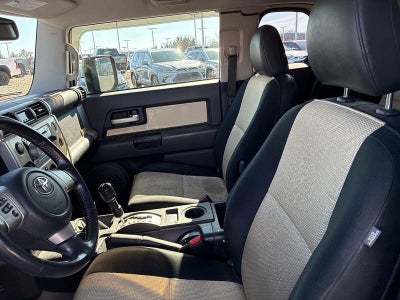 2010 Toyota FJ Cruiser 4WD 4dr Auto (Natl)