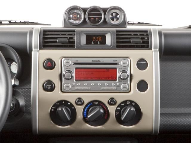 2010 Toyota FJ Cruiser 4WD 4dr Auto (Natl)