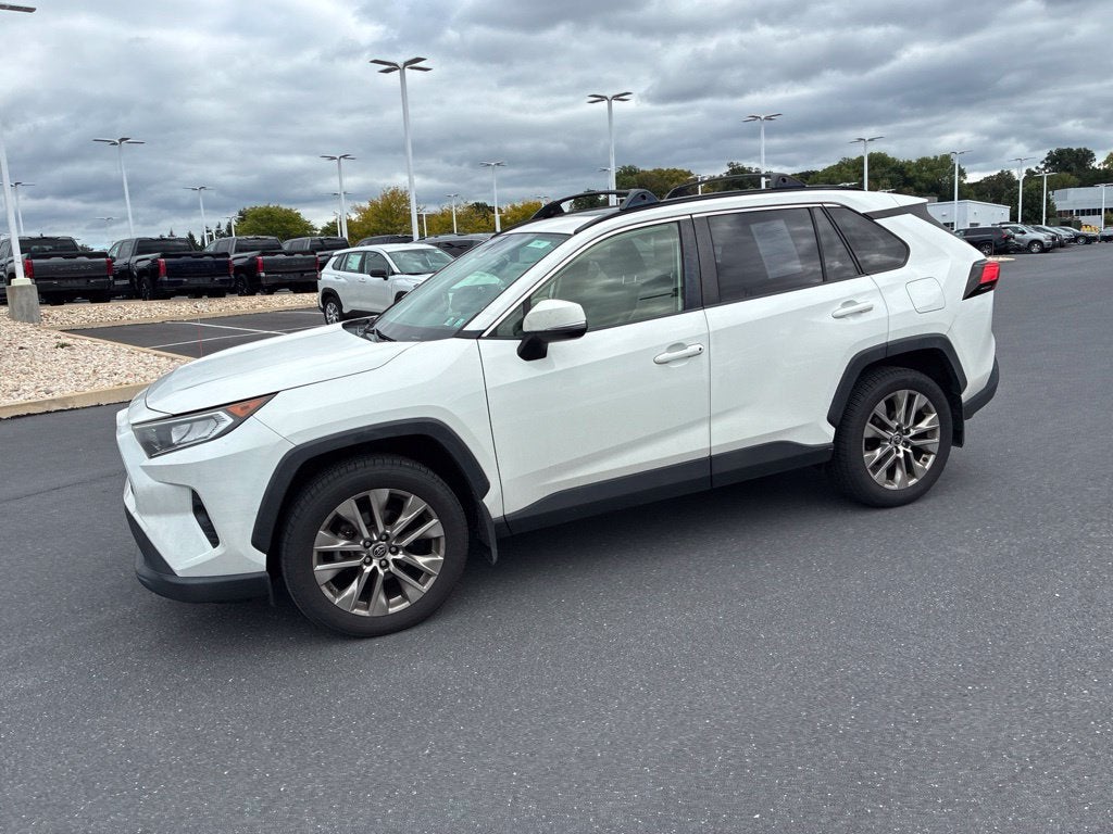 2019 Toyota RAV4 XLE Premium
