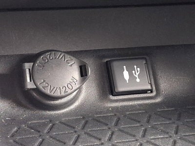 2019 Toyota RAV4 LE AWD (Natl)