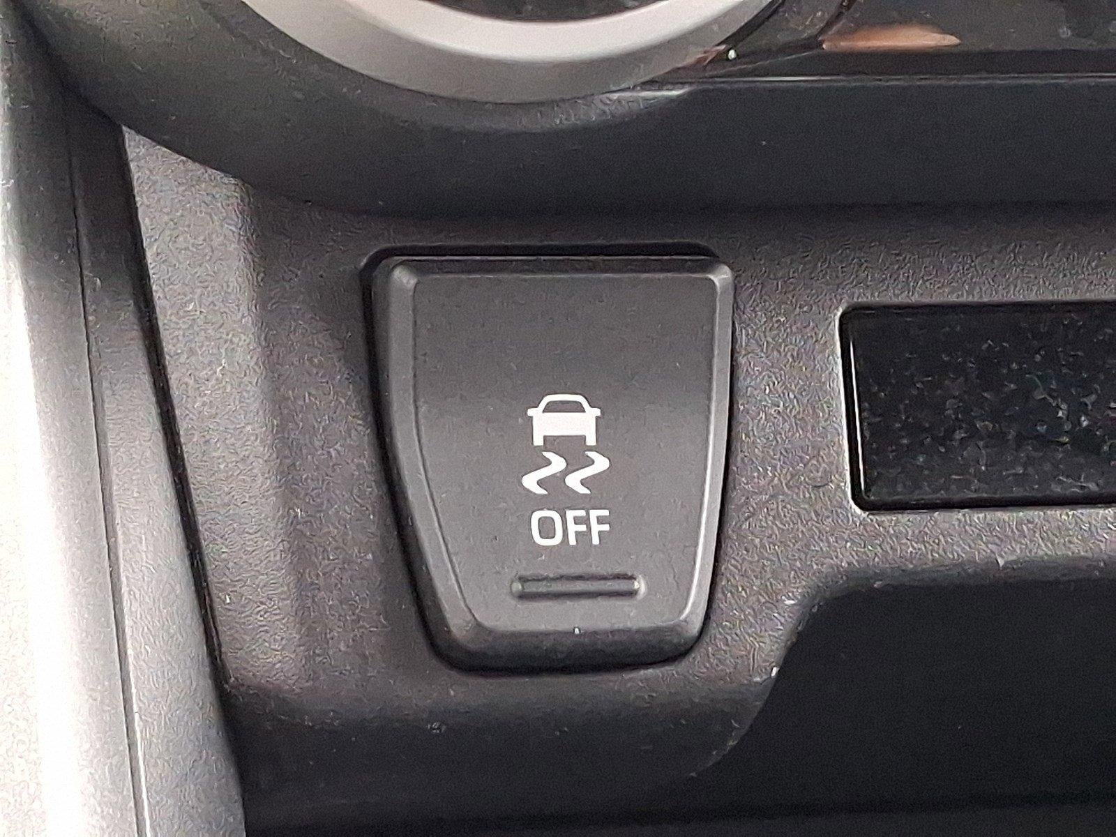 2019 Toyota RAV4 LE AWD (Natl)