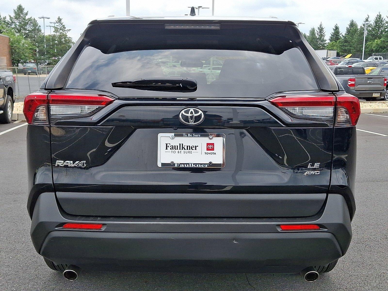 2019 Toyota RAV4 LE AWD (Natl)