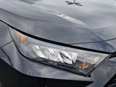 2019 Toyota RAV4 LE AWD (Natl)