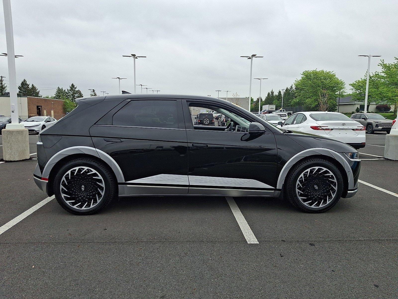 2022 Hyundai IONIQ 5 Limited AWD