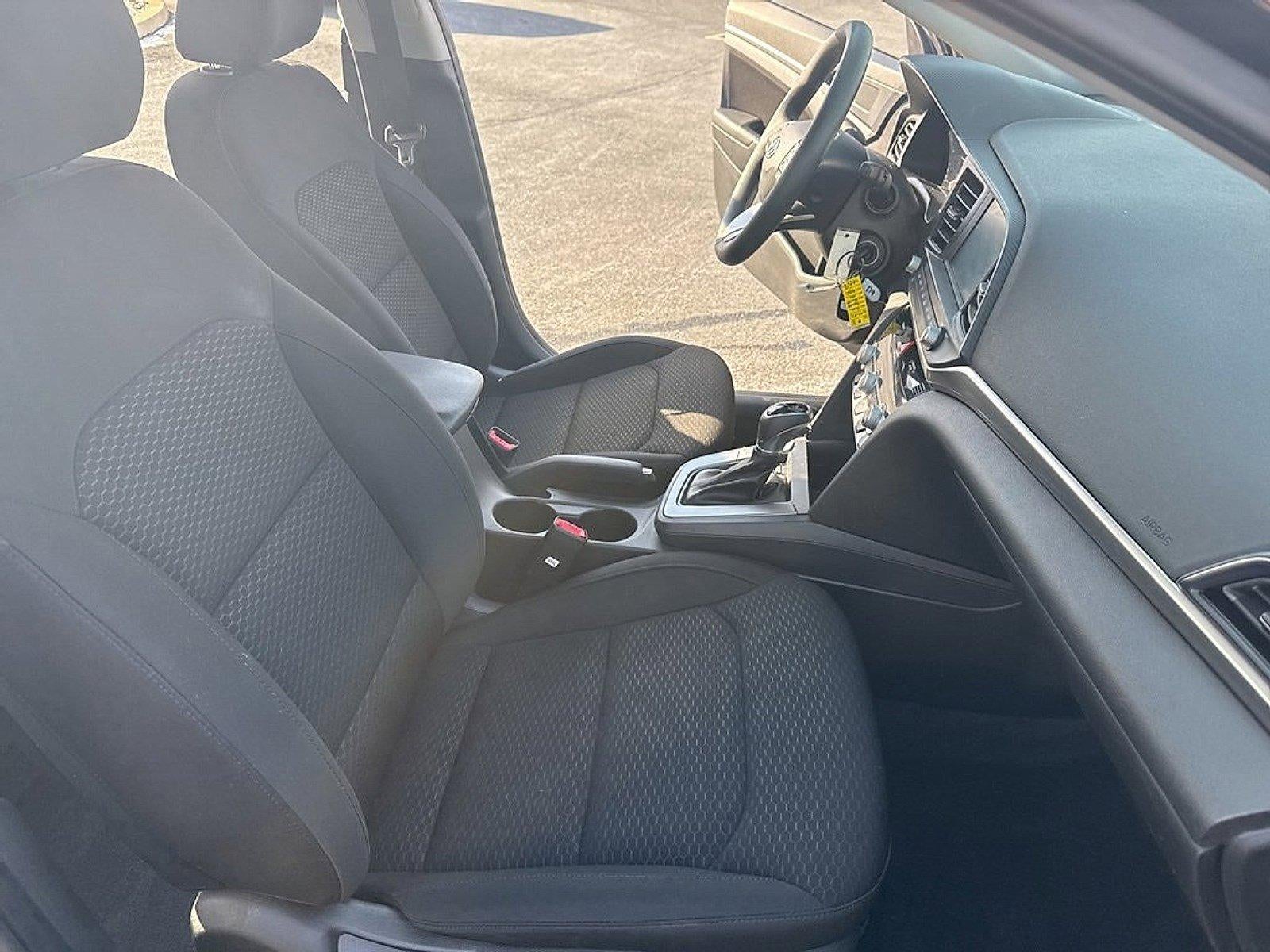 2020 Hyundai ELANTRA SEL IVT