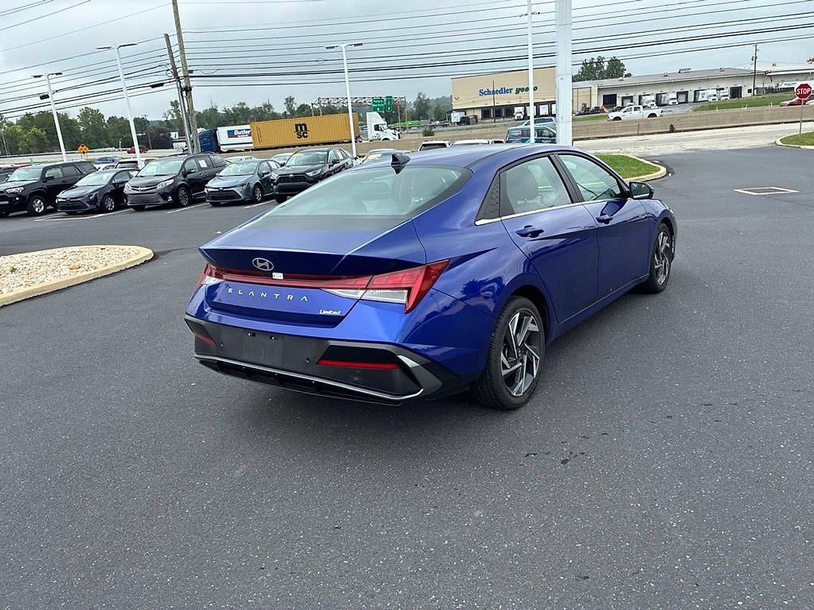 2024 Hyundai ELANTRA Limited IVT