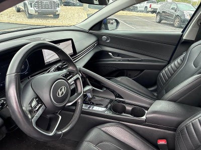 2024 Hyundai ELANTRA Limited IVT