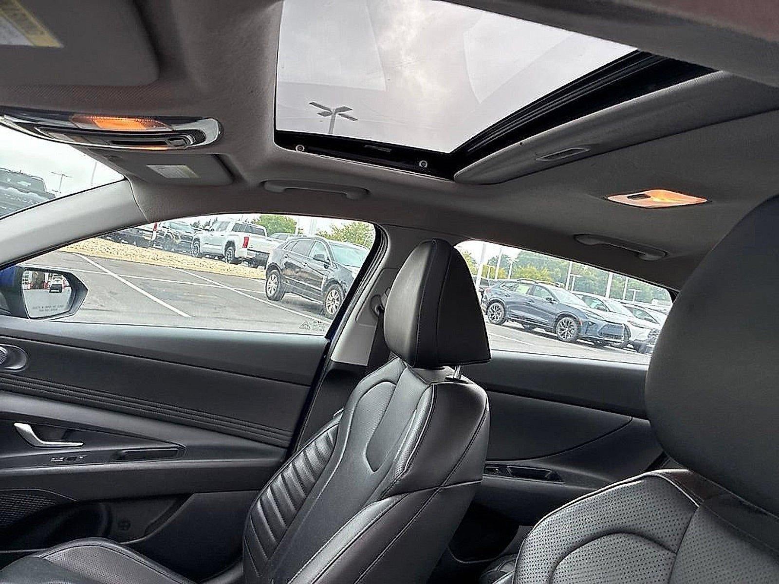 2024 Hyundai ELANTRA Limited IVT
