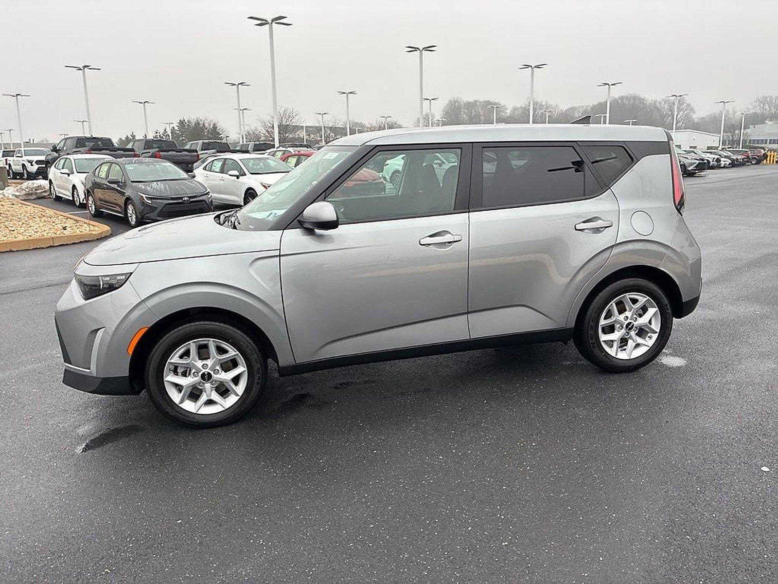 2025 Kia Soul LX FWD