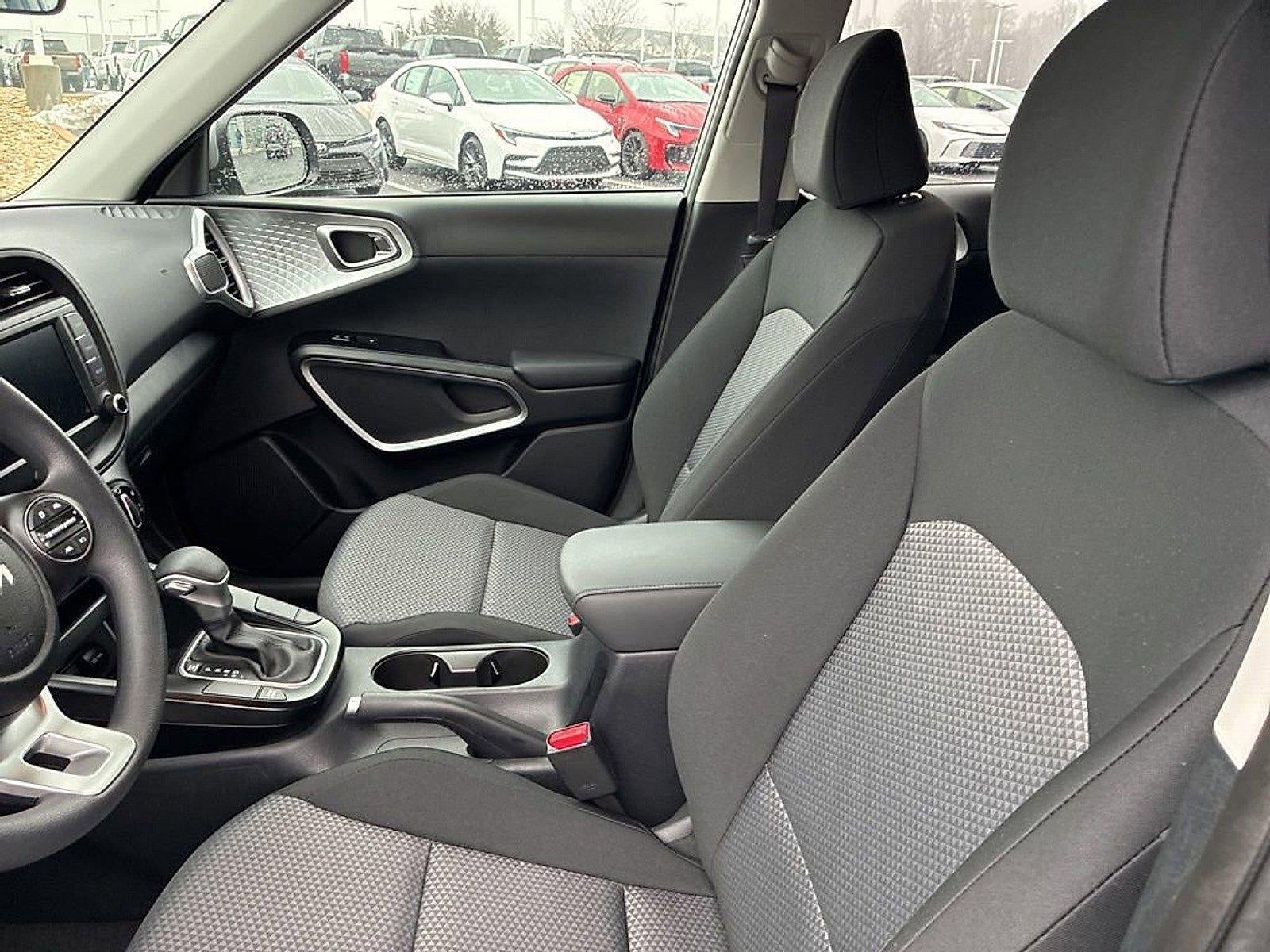 2025 Kia Soul LX FWD