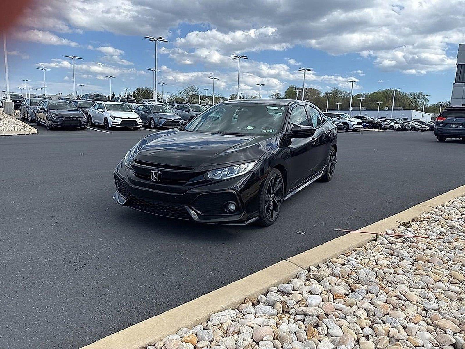 2017 Honda Civic Hatchback Sport CVT