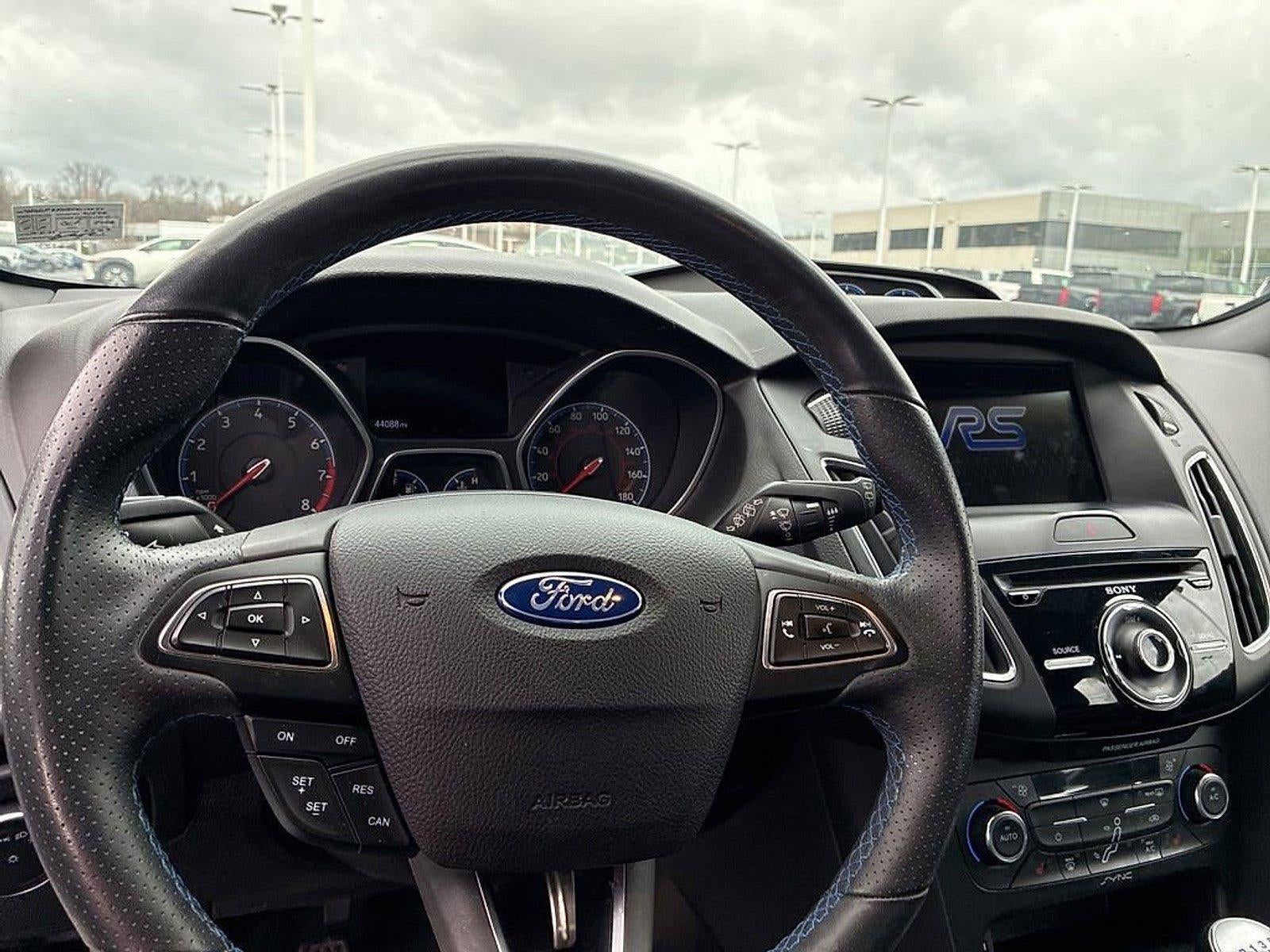 2017 Ford Focus RS Hatch