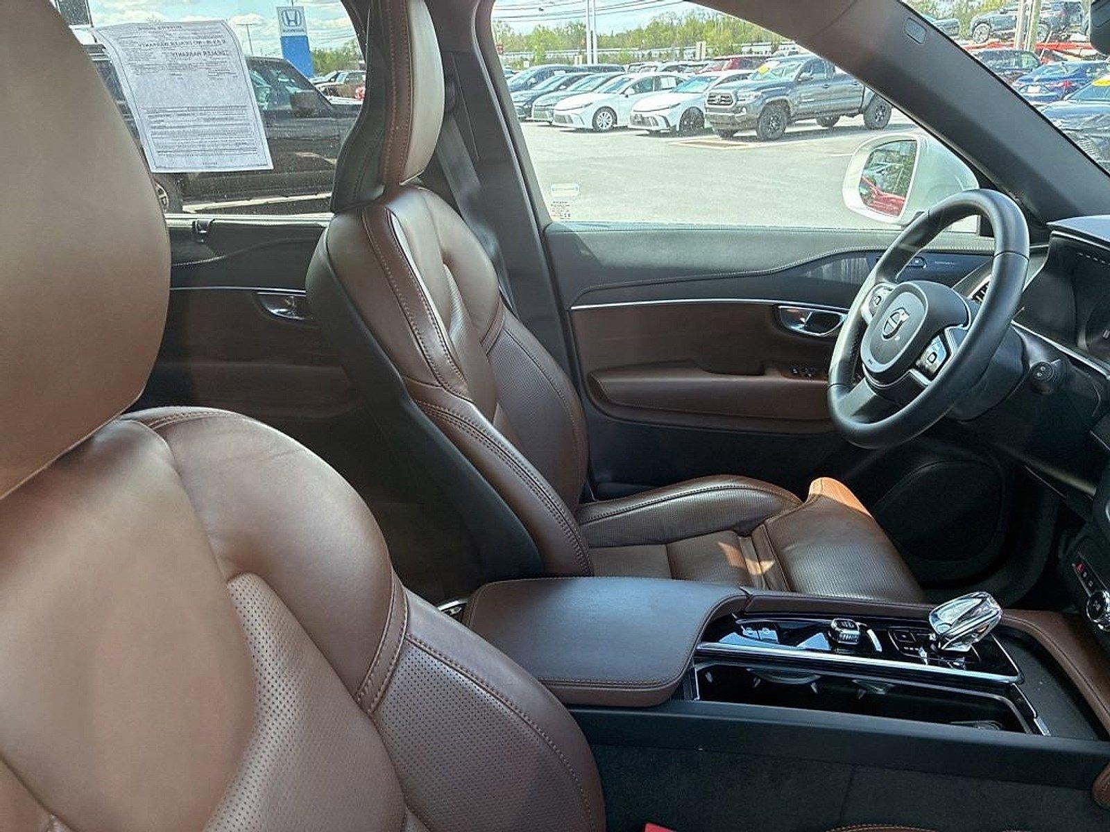 2023 Volvo XC90 B6 AWD Ultimate 7P