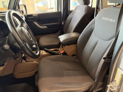 2017 Jeep Wrangler Unlimited Sahara 4x4