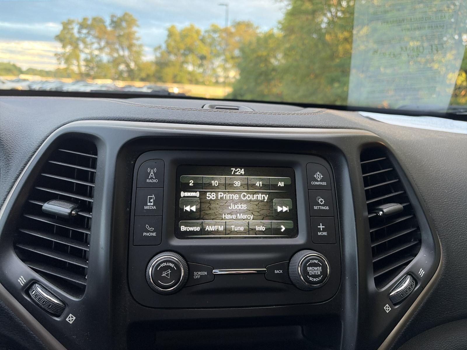 2016 Jeep Cherokee 4WD 4dr Sport