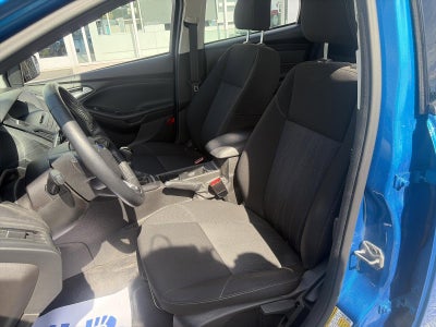 2016 Ford Focus 4dr Sdn SE