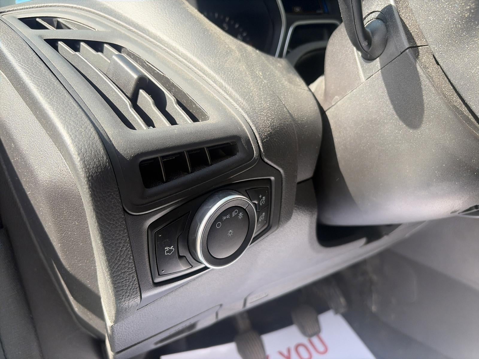 2016 Ford Focus 4dr Sdn SE