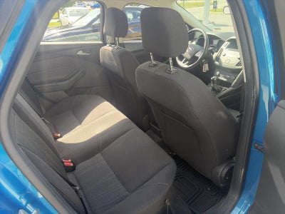 2016 Ford Focus 4dr Sdn SE