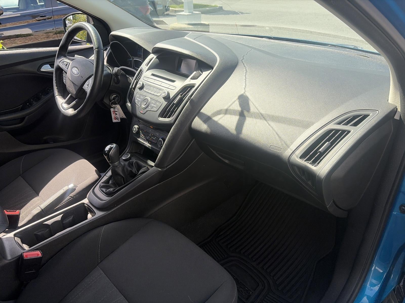 2016 Ford Focus 4dr Sdn SE