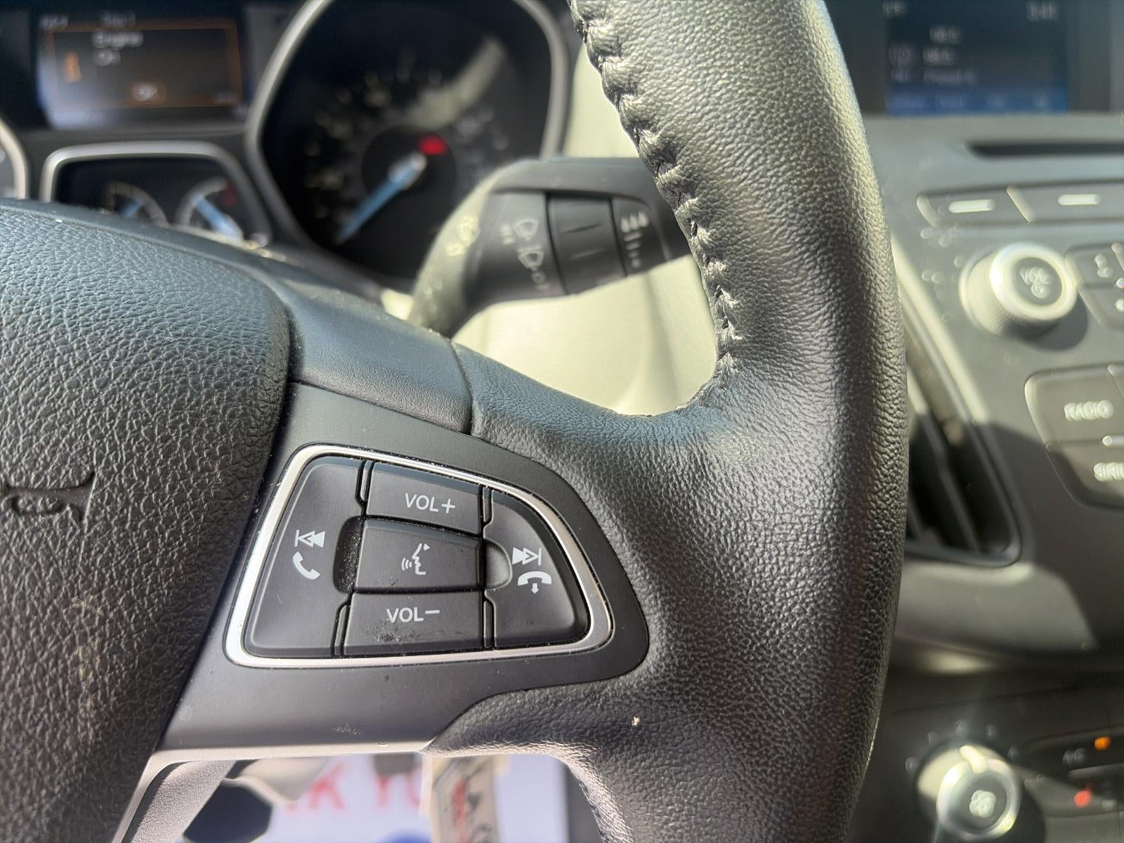 2016 Ford Focus 4dr Sdn SE