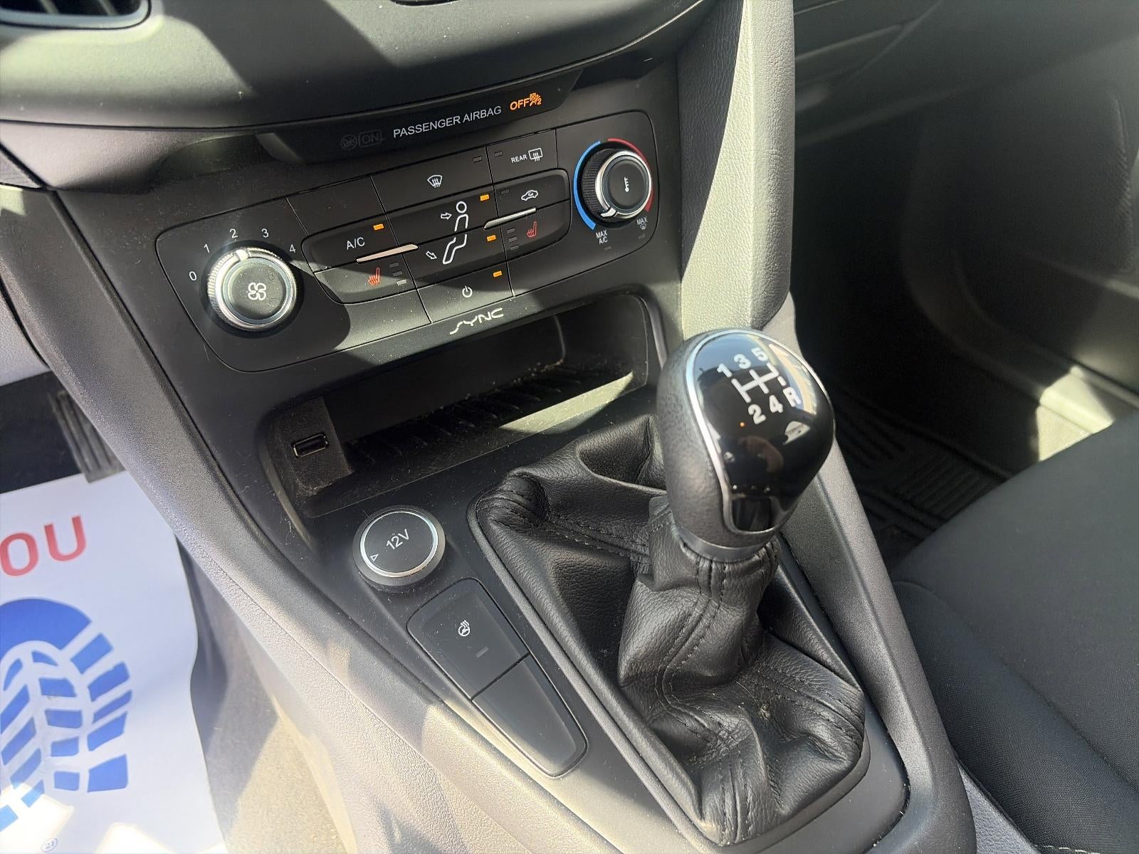 2016 Ford Focus 4dr Sdn SE