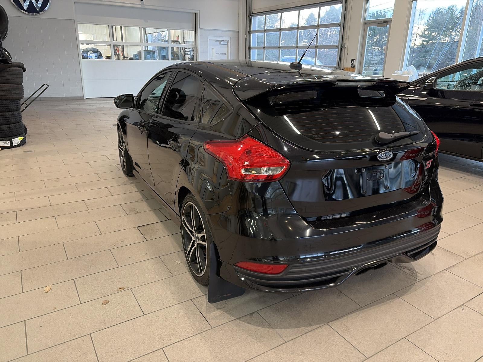 2016 Ford Focus 5dr HB ST