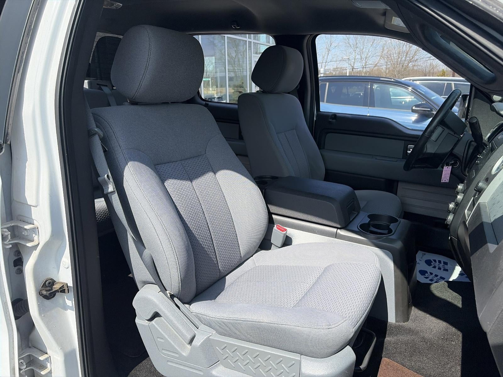 2013 Ford F-150 4WD SuperCrew 5-1/2 Ft Box XLT