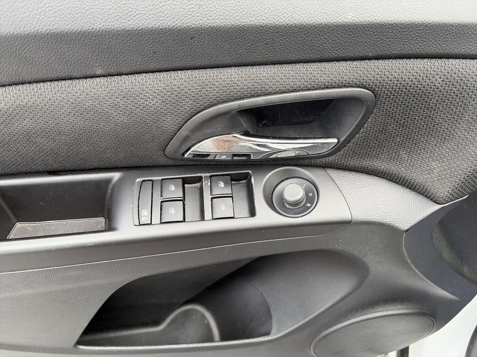 2012 Chevrolet Cruze Sedan 1FL