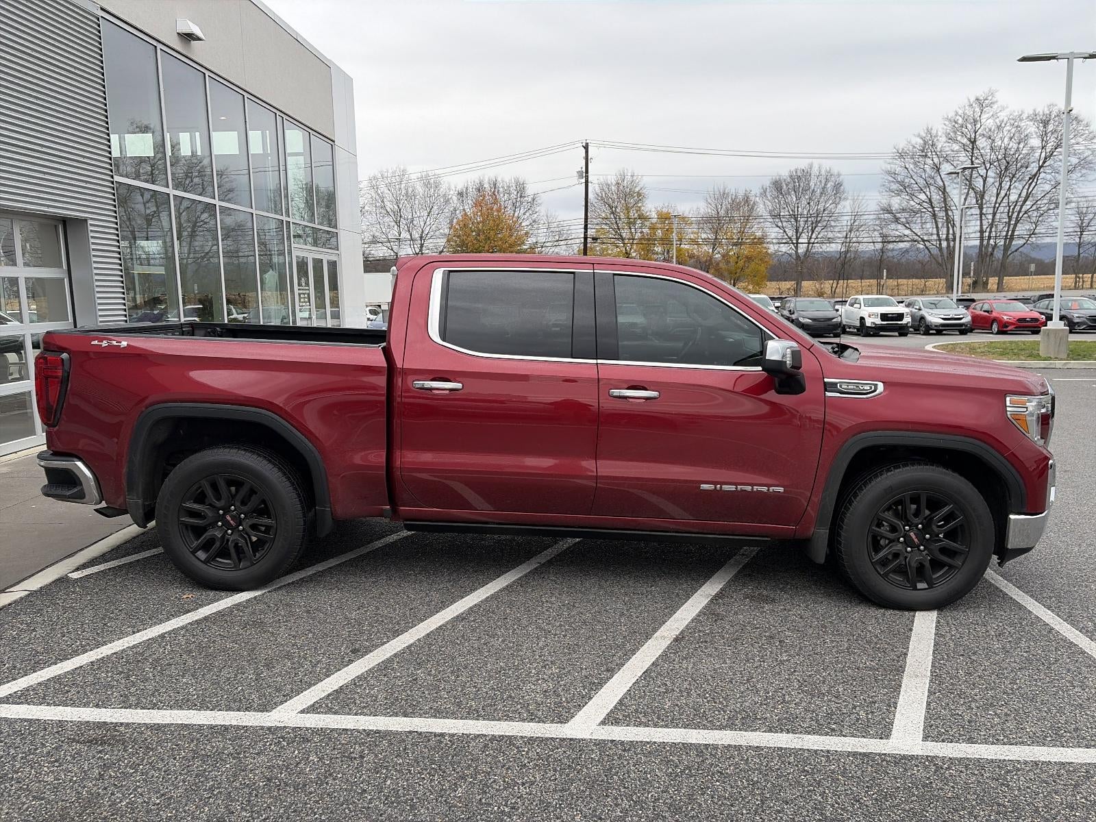 2020 GMC Sierra 1500 Crew Cab Short Box 4-Wheel Drive SLT