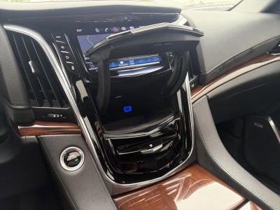 2018 Cadillac Escalade ESV 4WD Luxury
