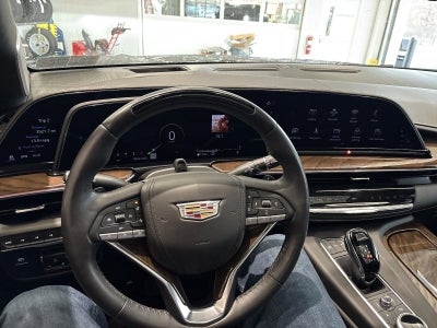 2023 Cadillac Escalade ESV 4WD Sport Platinum