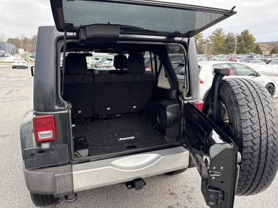 2011 Jeep Wrangler Unlimited 4WD 4dr Sahara