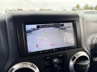 2011 Jeep Wrangler Unlimited 4WD 4dr Sahara