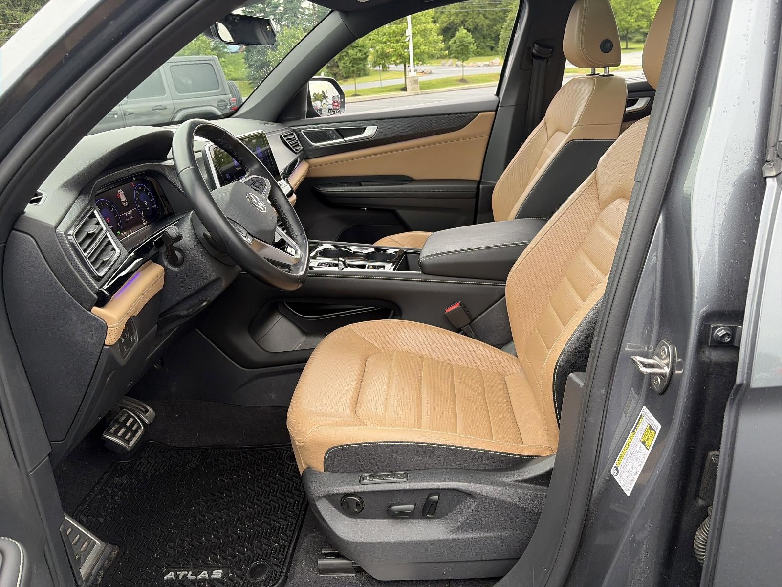 2024 Volkswagen Atlas Cross Sport 2.0T SEL R-Line 4MOTION