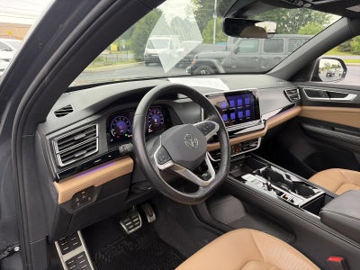 2024 Volkswagen Atlas Cross Sport 2.0T SEL R-Line 4MOTION