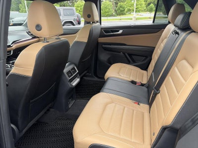 2024 Volkswagen Atlas Cross Sport 2.0T SEL R-Line 4MOTION