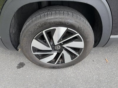 2024 Volkswagen Atlas 2.0T SEL 4MOTION